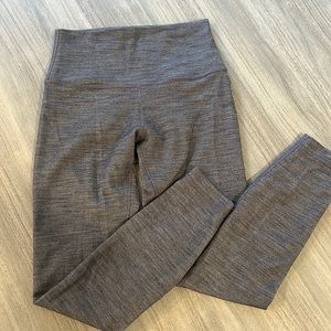Lululemon leggings high rise size 4